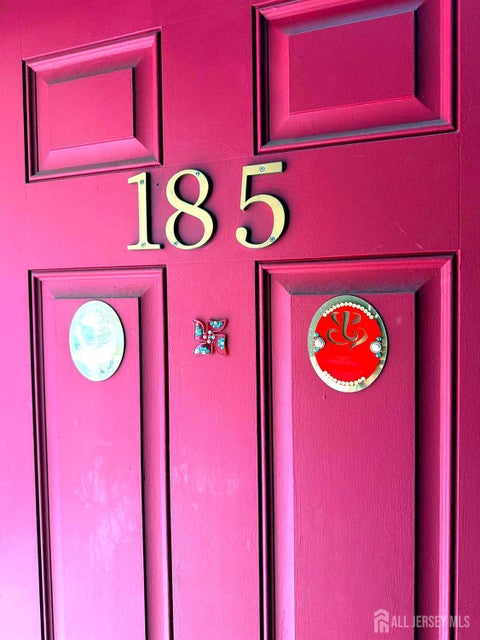 Townhouse For Rent - 185 Sunshine Drive<br/> Piscataway, NJ 08854