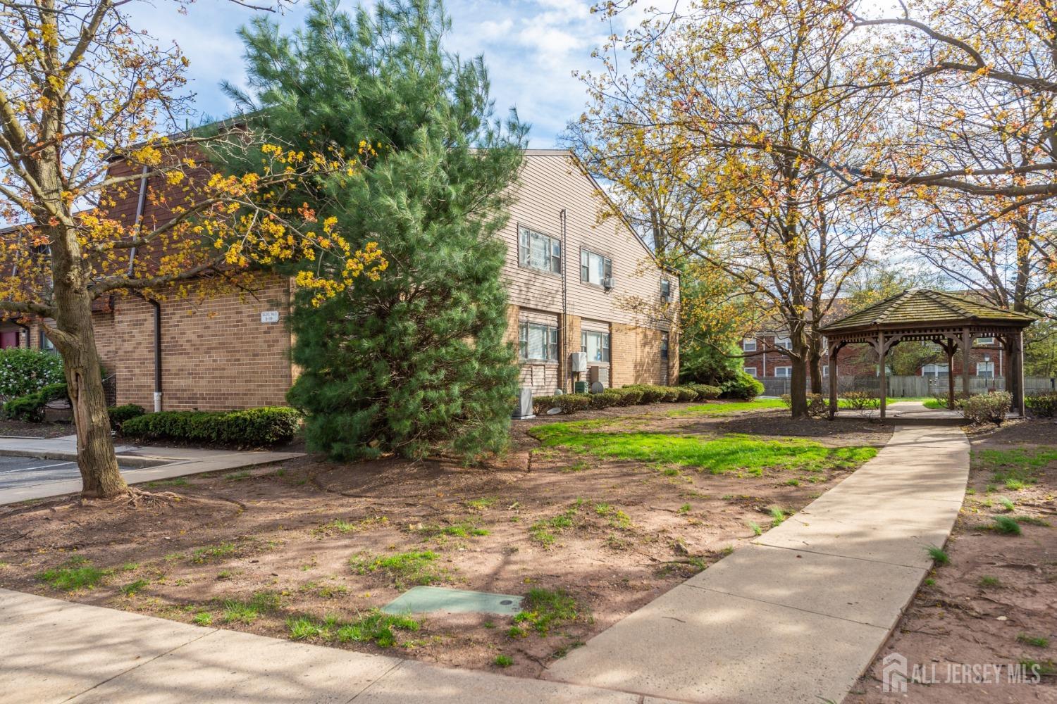 1133 N Livingston Avenue #14, North Brunswick, New Jersey image 5