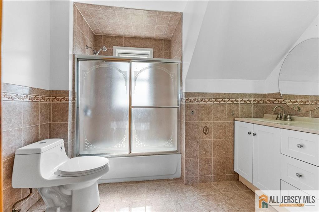 74 Charles Street, Carteret, New Jersey image 27