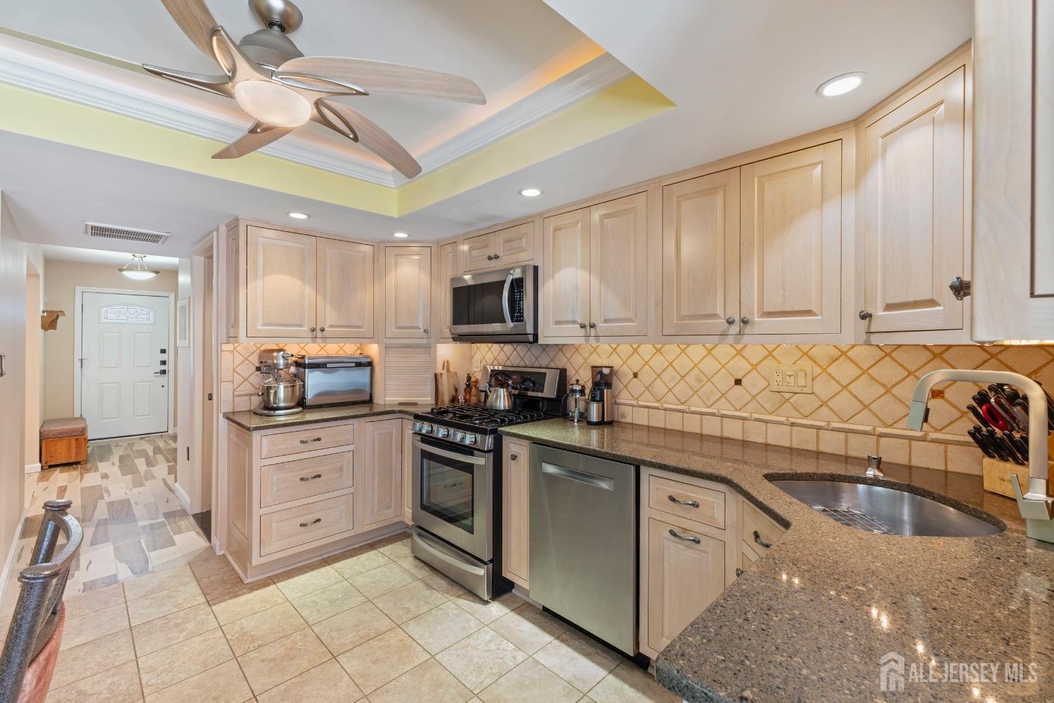175 Bristol Court, Old Bridge, New Jersey image 13