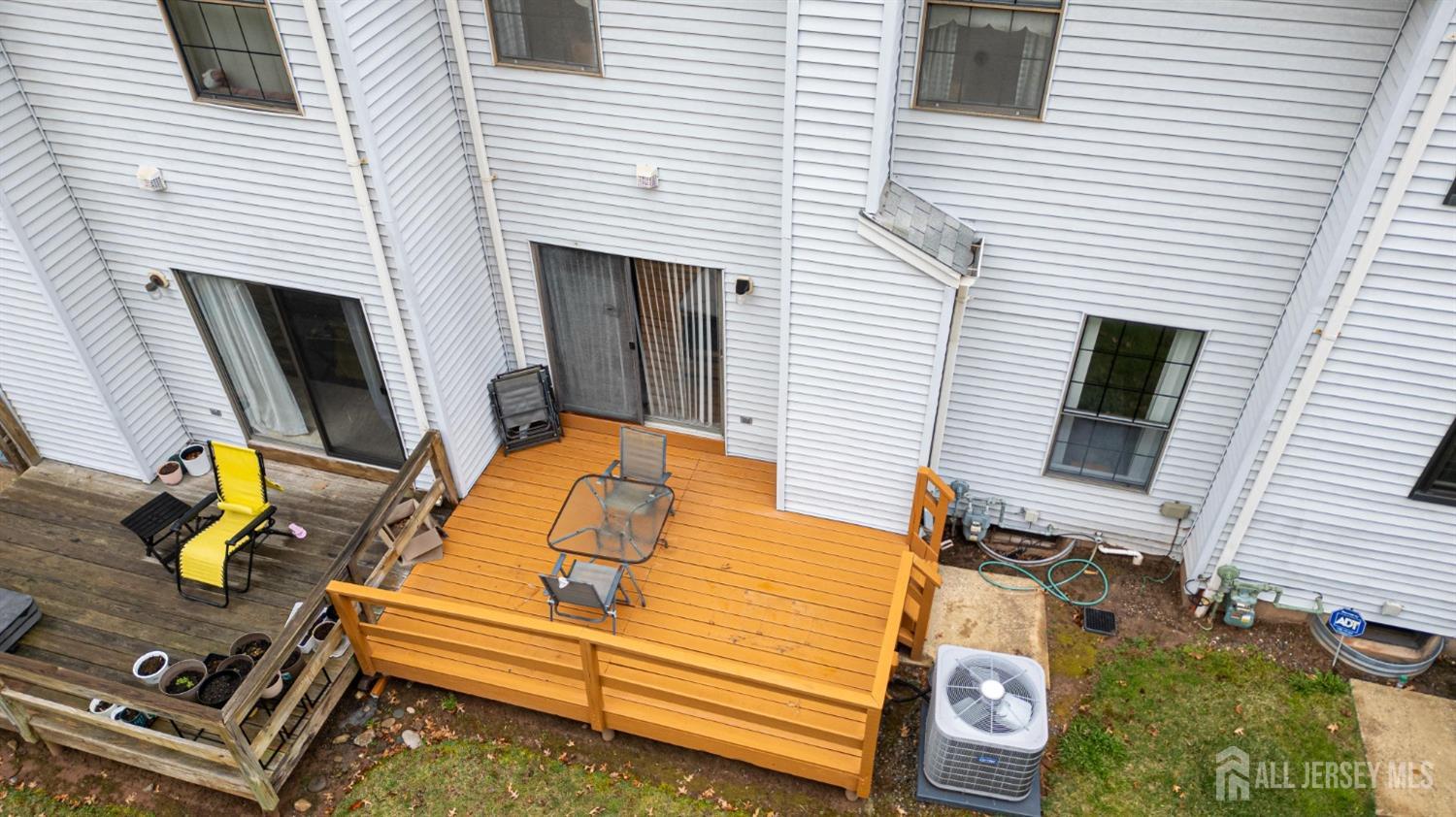 102 Timber Oaks Road, Edison, New Jersey image 44