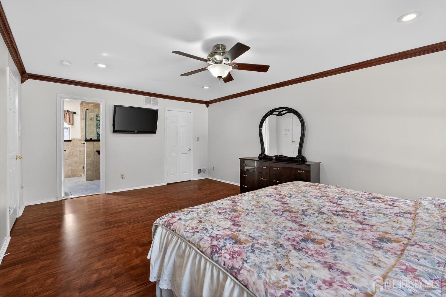 Old Bridge, New Jersey, 08857, United States, 4 Bedrooms Bedrooms, ,3 BathroomsBathrooms,Residential,Active,2030084