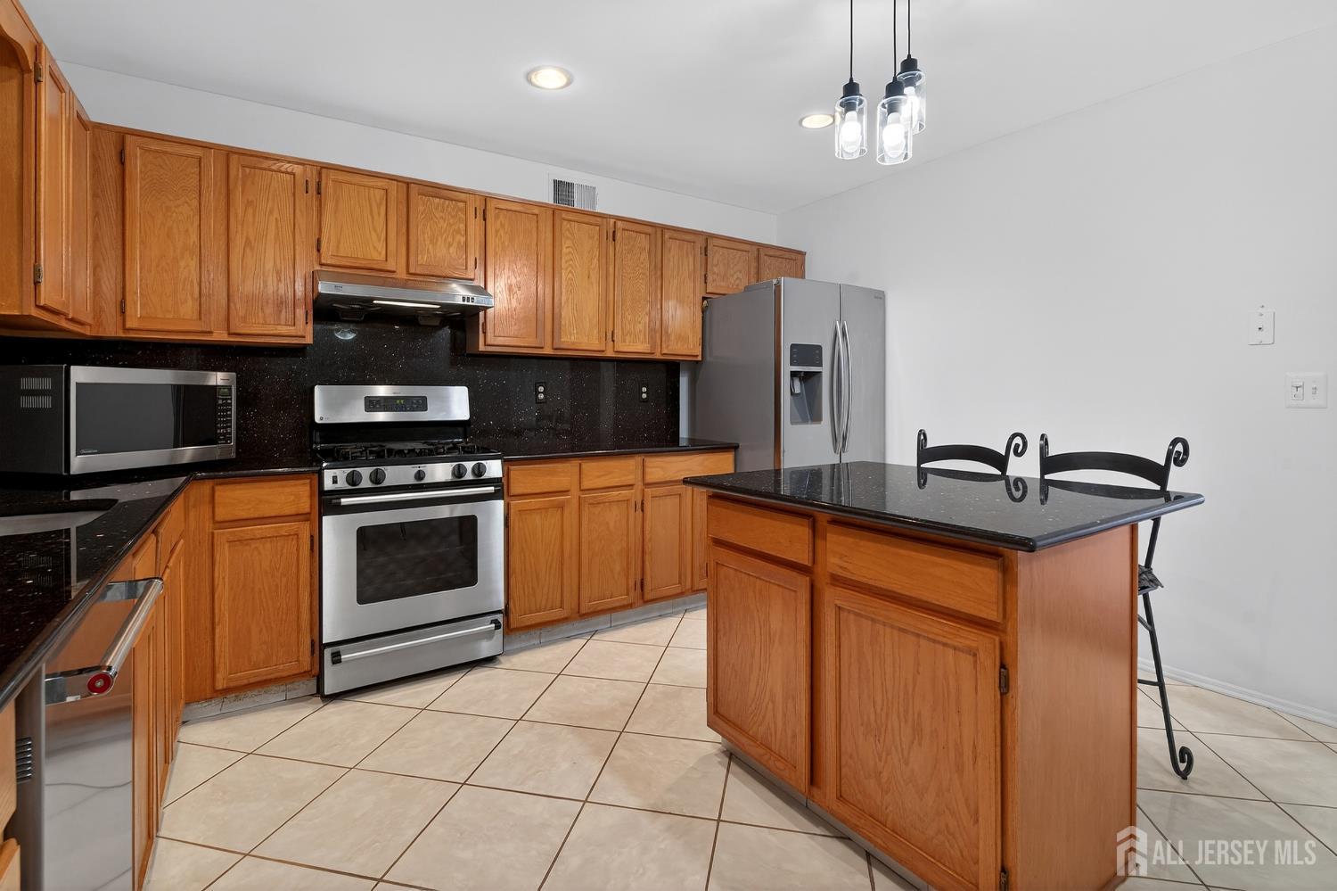 Old Bridge, New Jersey, 08857, United States, 4 Bedrooms Bedrooms, ,3 BathroomsBathrooms,Residential,Active,2030084