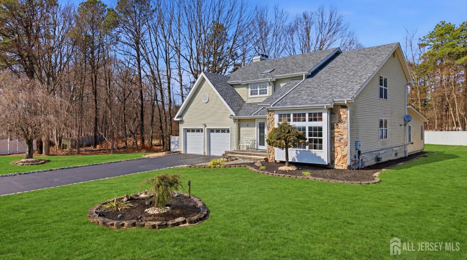 Old Bridge, New Jersey, 08857, United States, 4 Bedrooms Bedrooms, ,3 BathroomsBathrooms,Residential,Active,2030084
