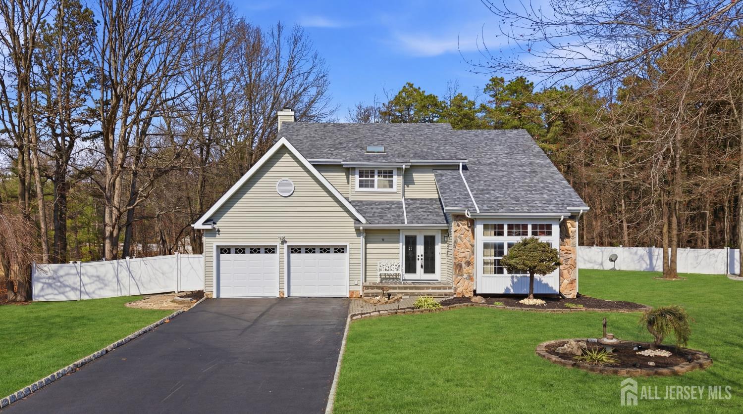 Old Bridge, New Jersey, 08857, United States, 4 Bedrooms Bedrooms, ,3 BathroomsBathrooms,Residential,Active,2030084
