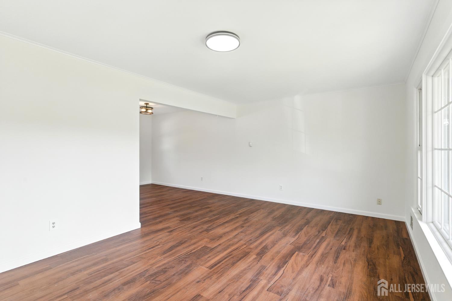 1682 Taylor Drive, North Brunswick, New Jersey image 20