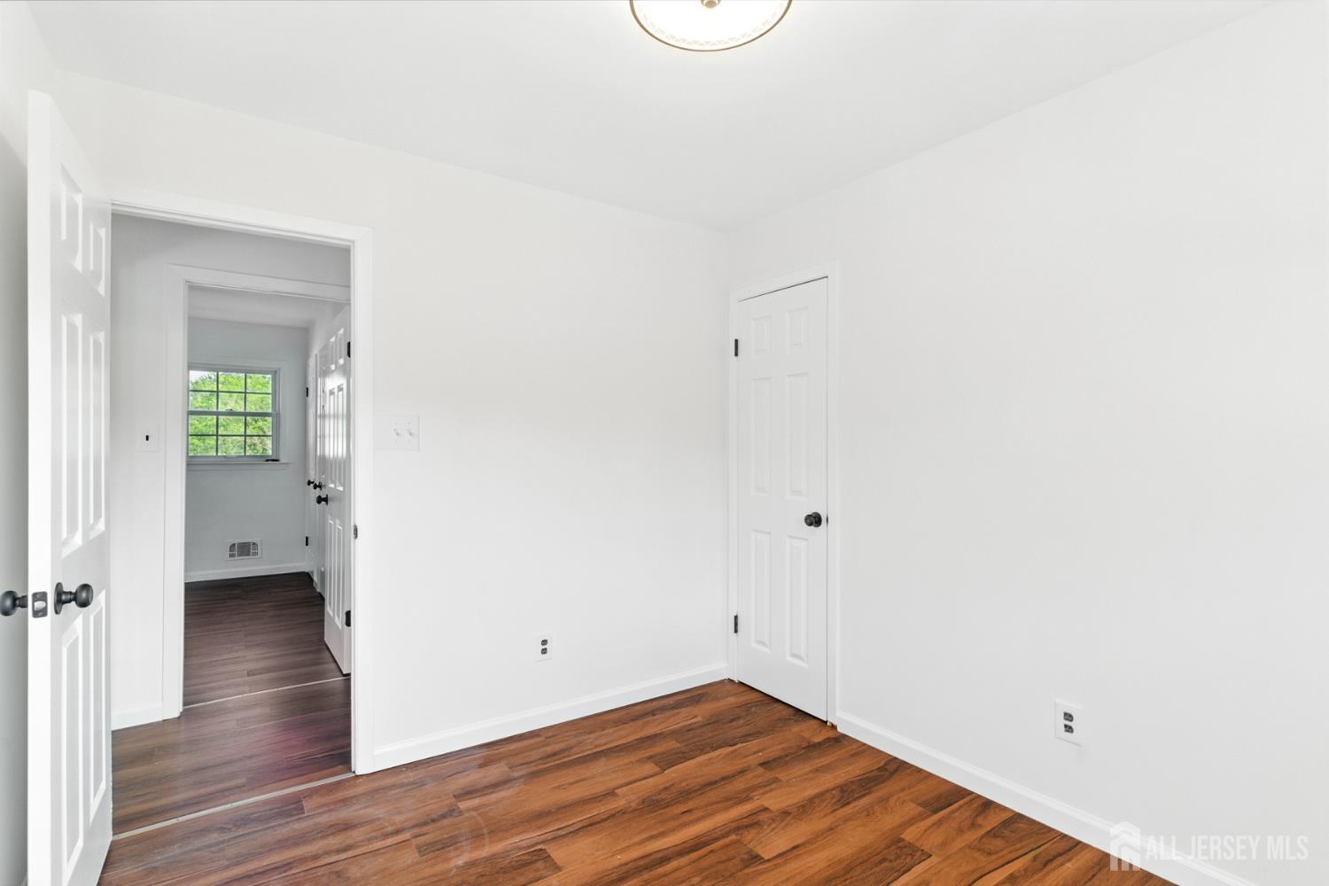 1682 Taylor Drive, North Brunswick, New Jersey image 34