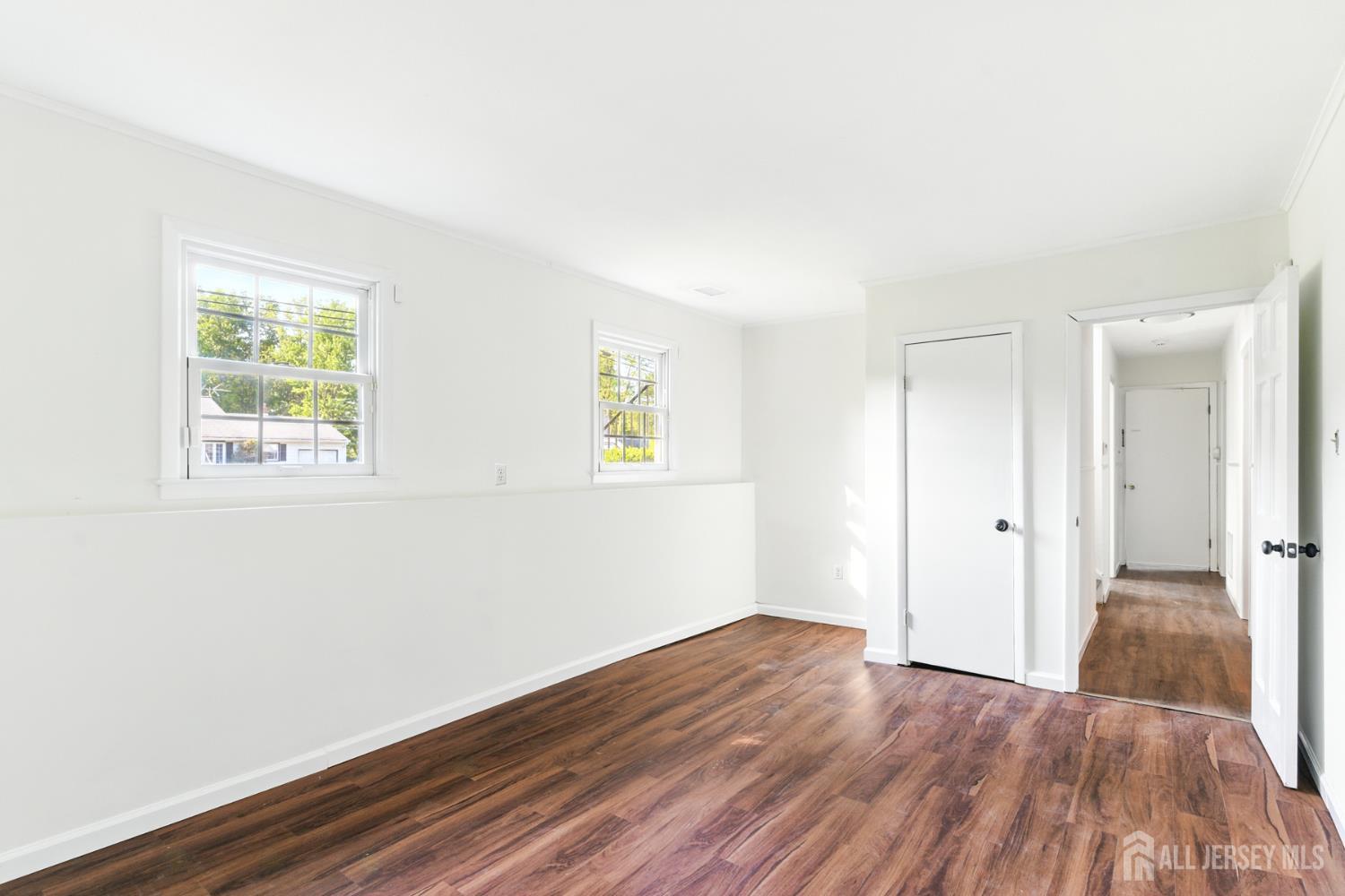 1682 Taylor Drive, North Brunswick, New Jersey image 39