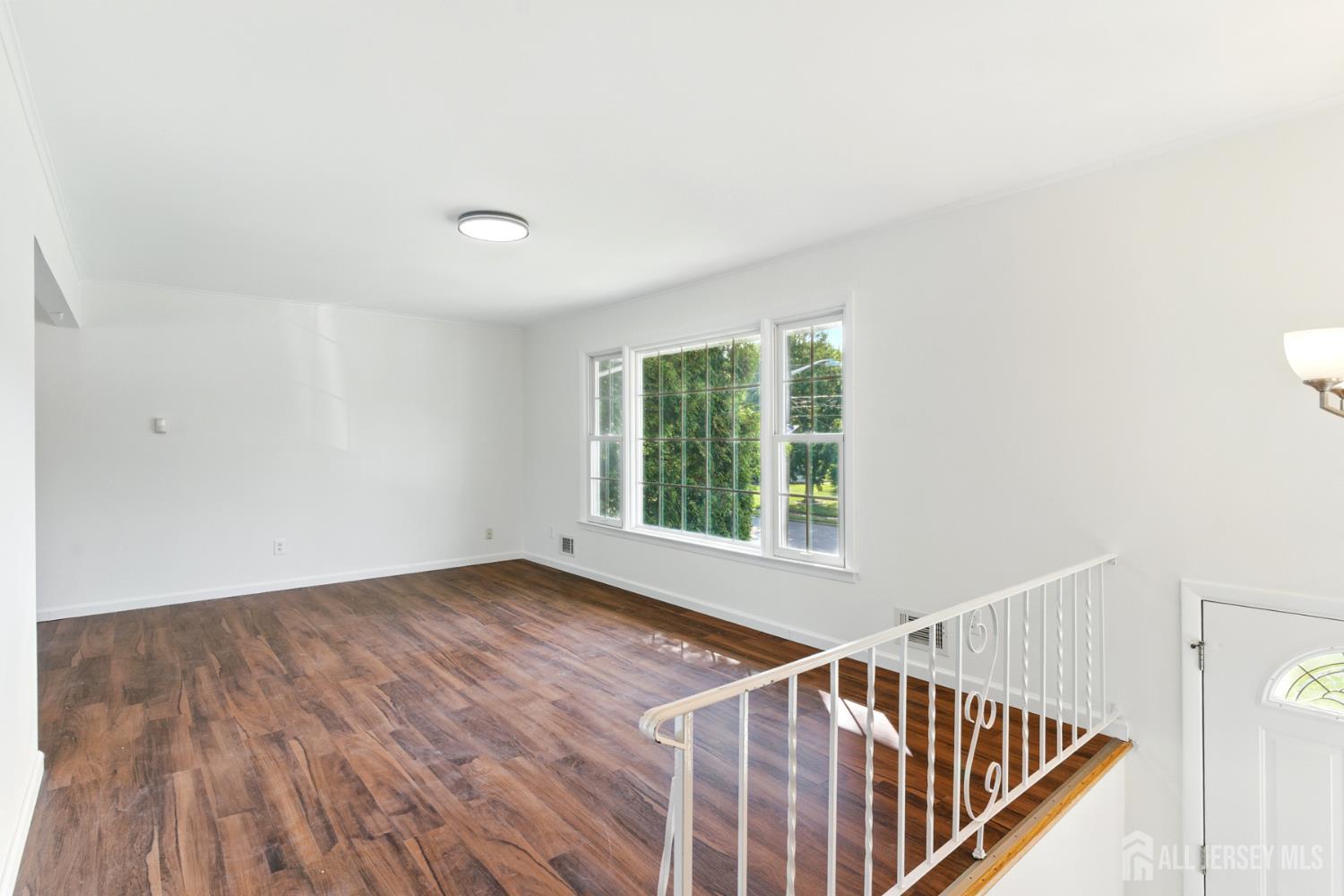 1682 Taylor Drive, North Brunswick, New Jersey image 19