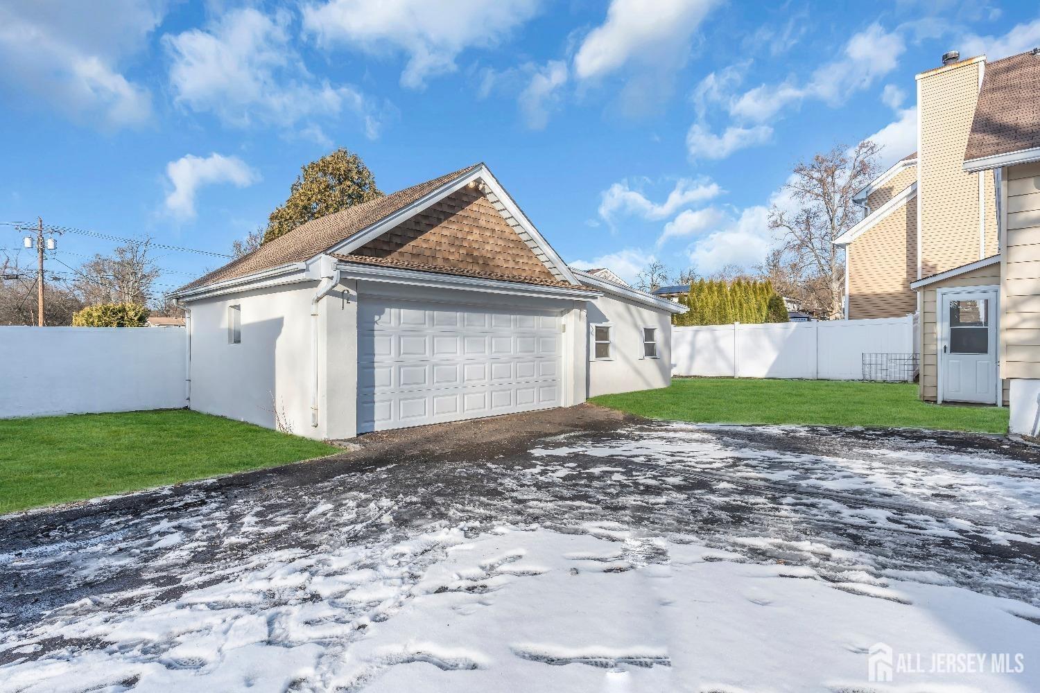 221 E Golf Avenue, South Plainfield, New Jersey image 25
