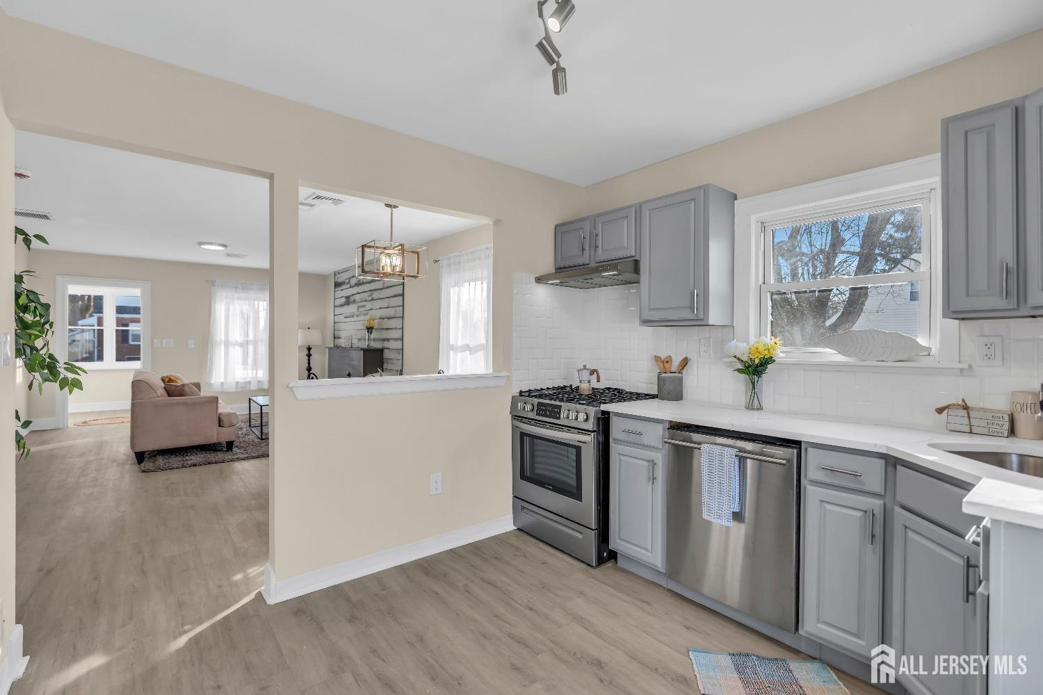 221 E Golf Avenue, South Plainfield, New Jersey image 13