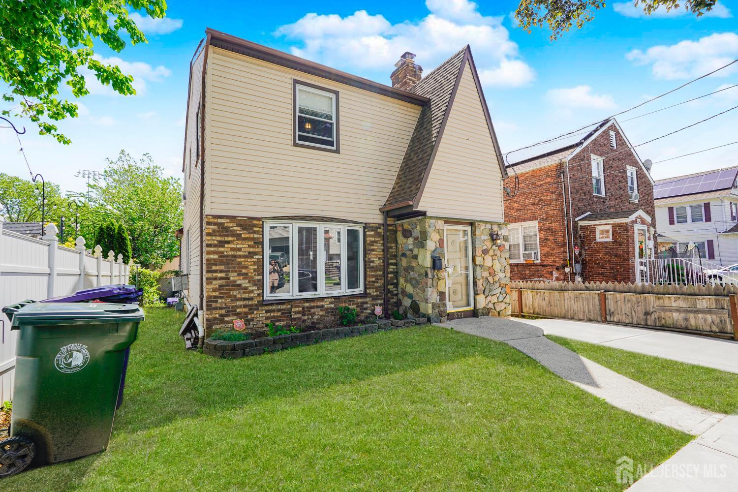 371 Alpine Street, Perth Amboy, New Jersey image 24