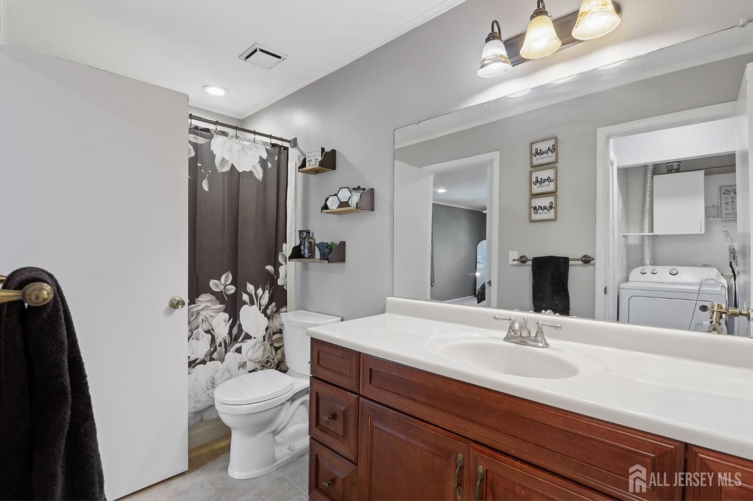 300 Larkspur Lane, Jackson, New Jersey image 18