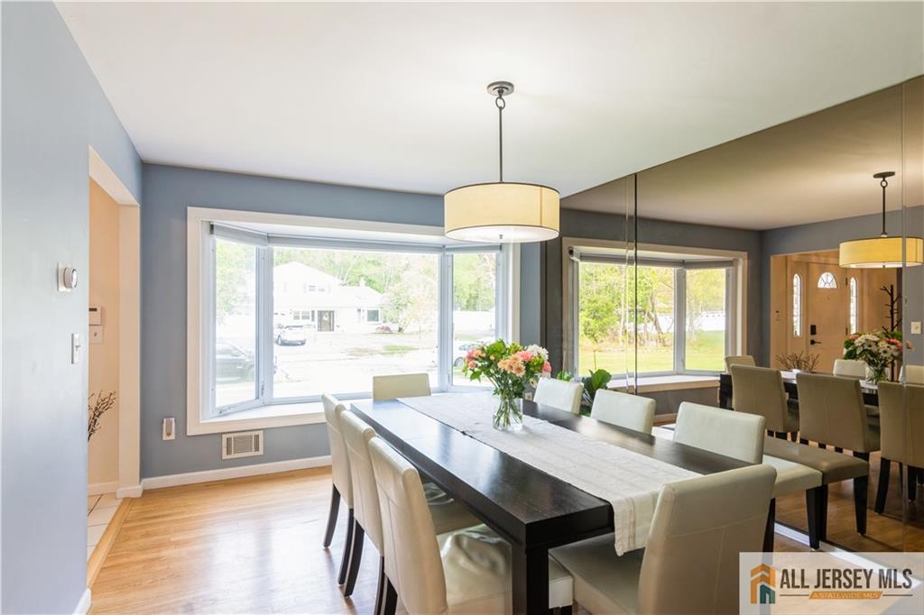 3 Alexander Road, East Brunswick, New Jersey image 3