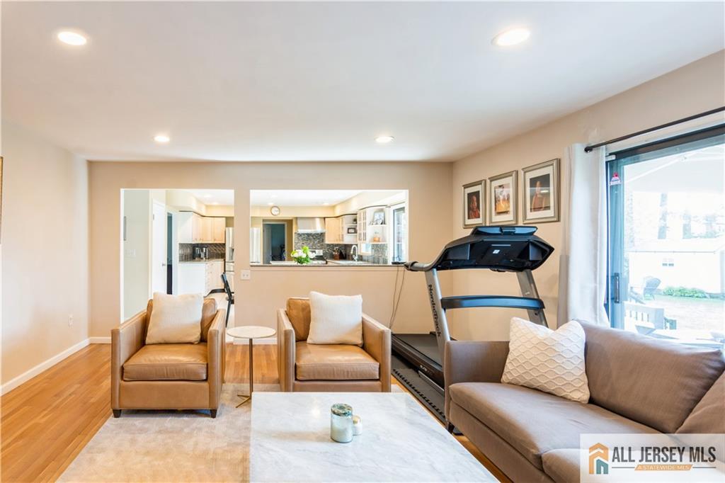 3 Alexander Road, East Brunswick, New Jersey image 9