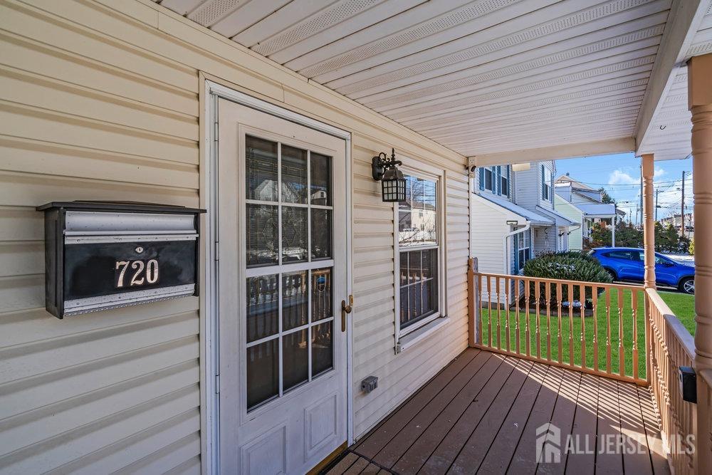 720 Voorhees Avenue, Middlesex, New Jersey image 3