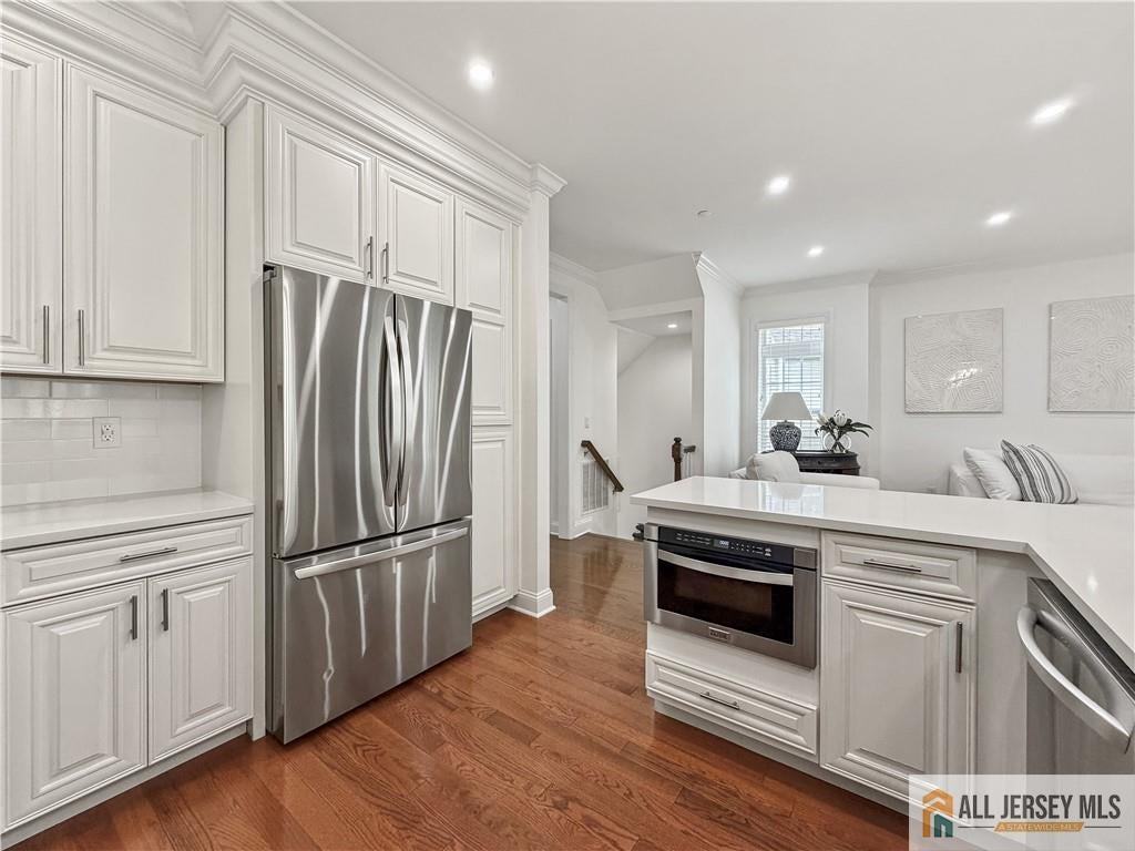 6 Cottrell Court 6