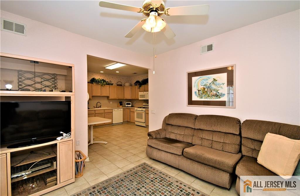 525 Harrier Drive #525, Monroe Township, New Jersey image 25