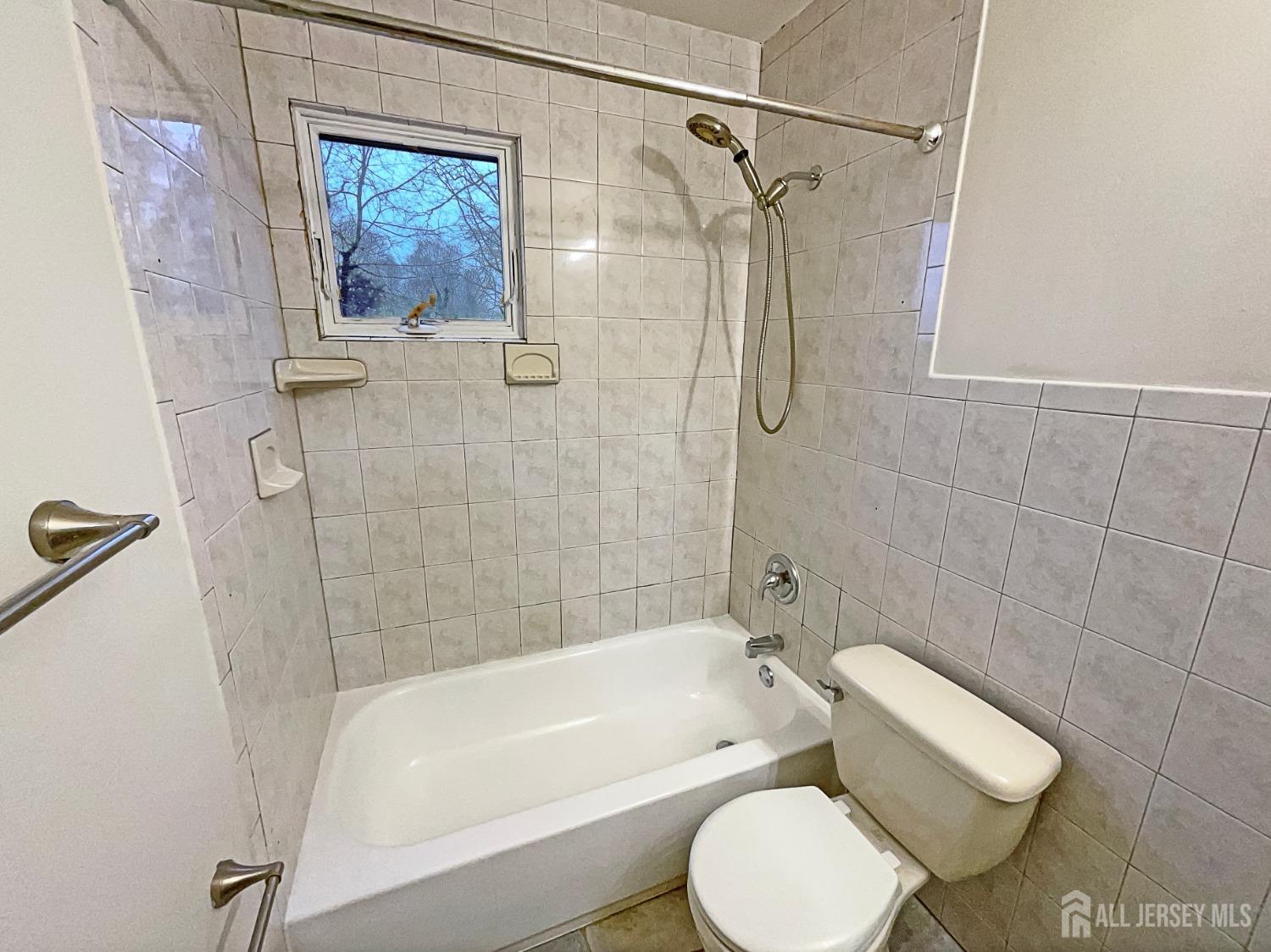 28 Joyce Place, Sayreville, New Jersey image 22