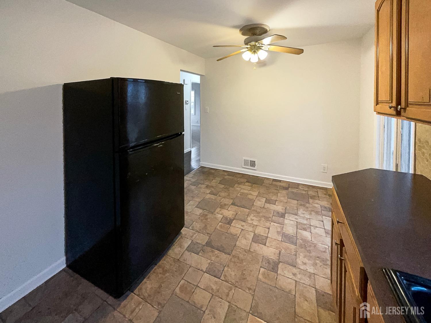 28 Joyce Place, Sayreville, New Jersey image 20