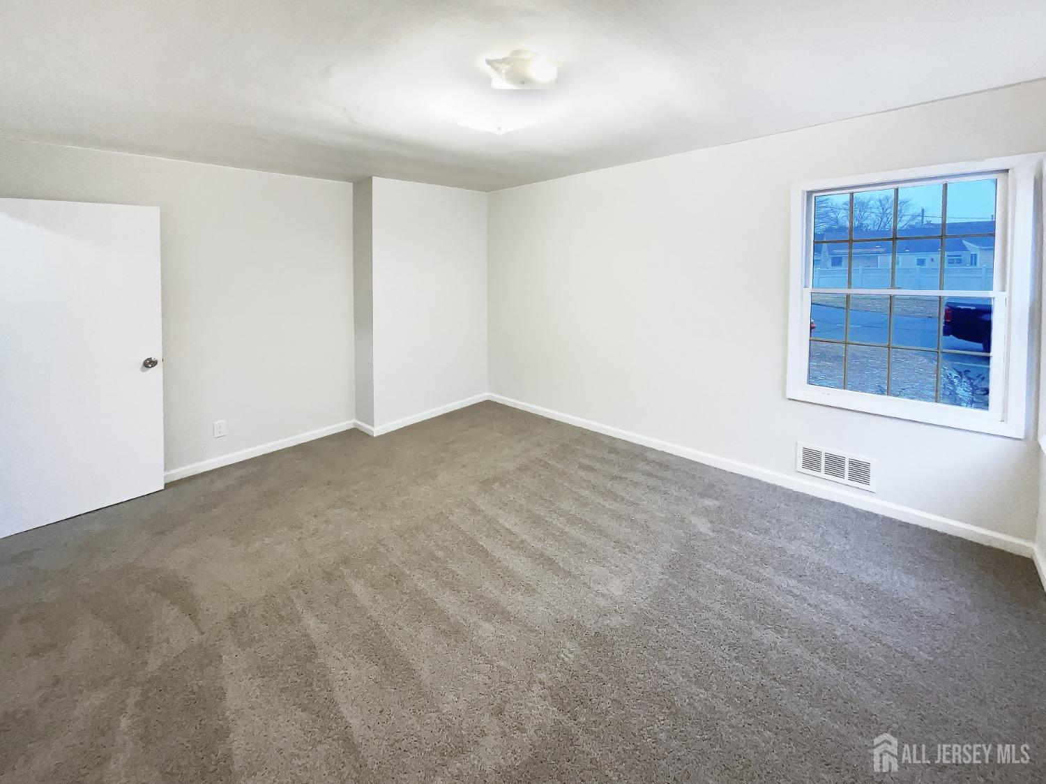 28 Joyce Place, Sayreville, New Jersey image 27
