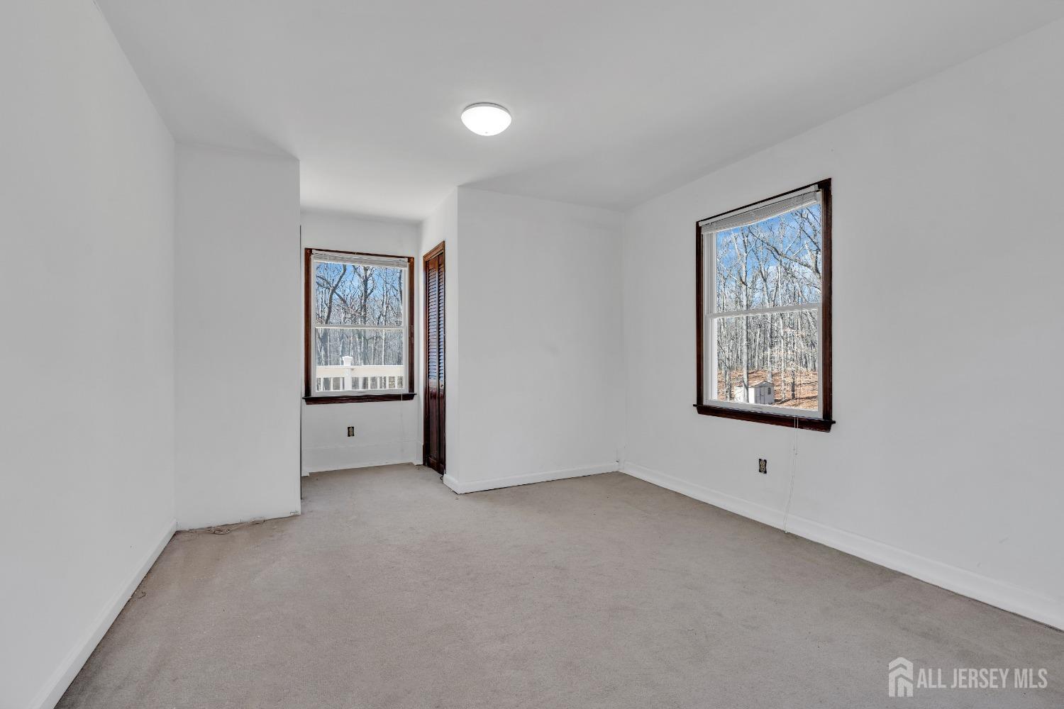 241 Deans Rhode Hall Road, South Brunswick, New Jersey image 10