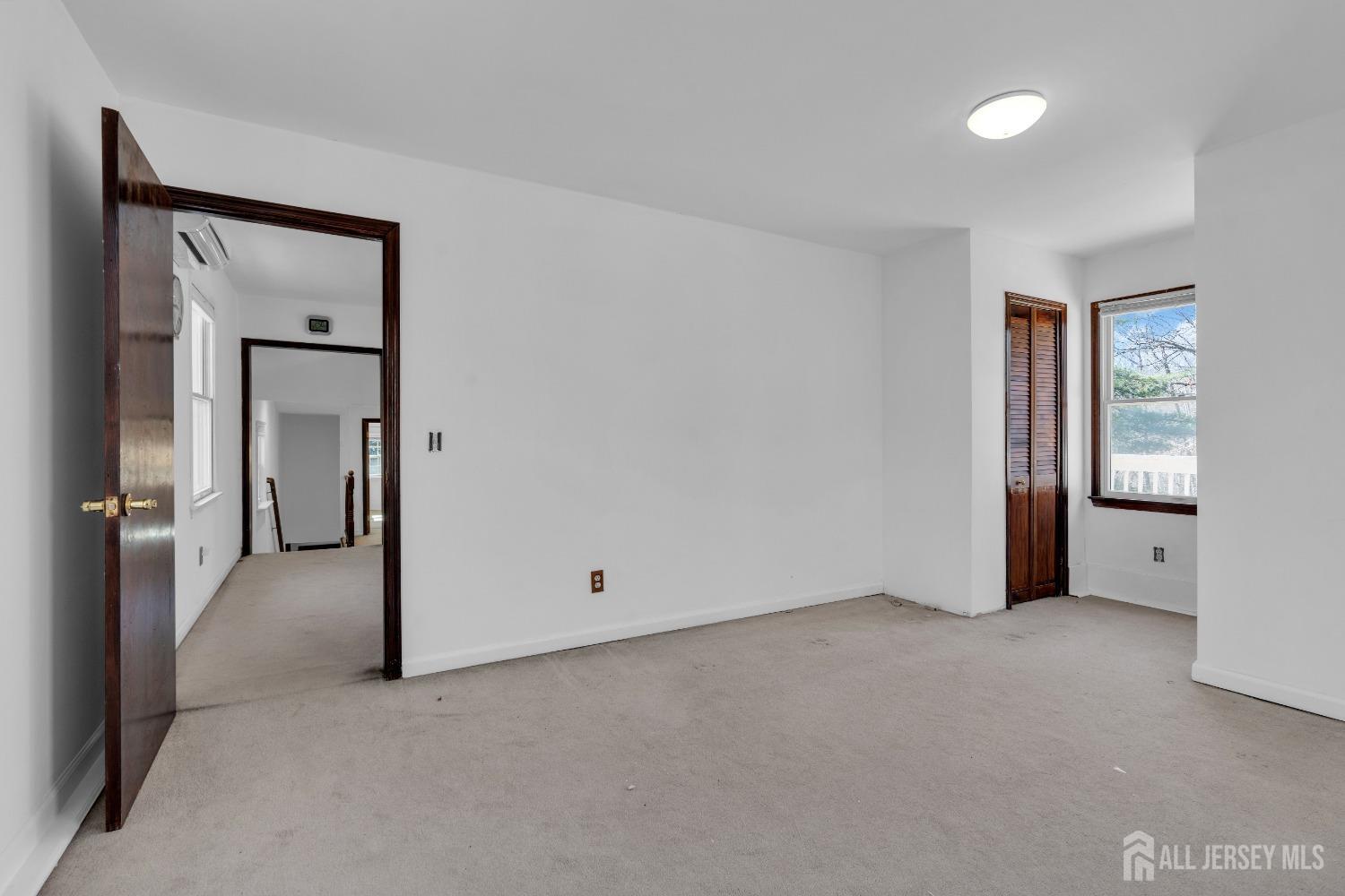 241 Deans Rhode Hall Road, South Brunswick, New Jersey image 11