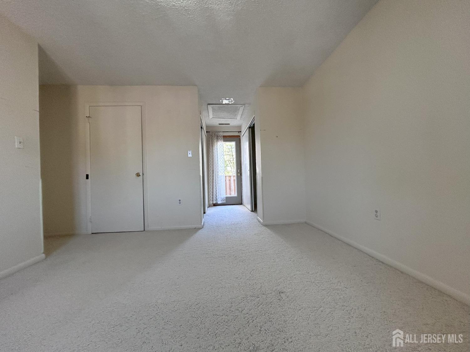 1118 Ravens Crest Drive, Plainsboro, New Jersey image 16