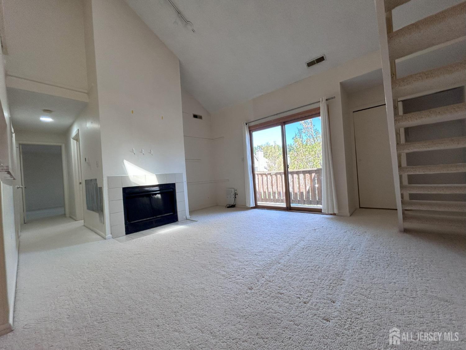 1118 Ravens Crest Drive, Plainsboro, New Jersey image 6