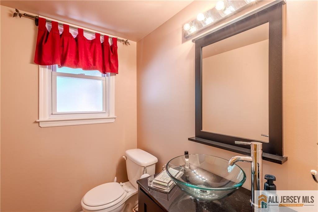 3 Revock Road, East Brunswick, New Jersey image 17
