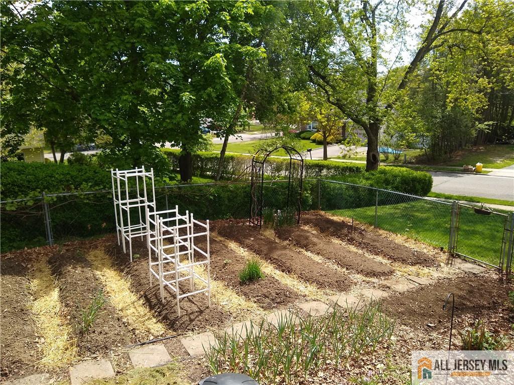 3 Revock Road, East Brunswick, New Jersey image 48