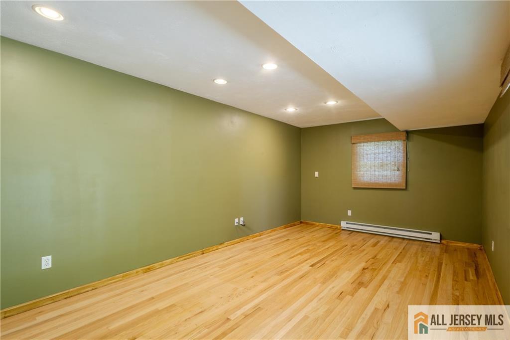 3 Revock Road, East Brunswick, New Jersey image 19