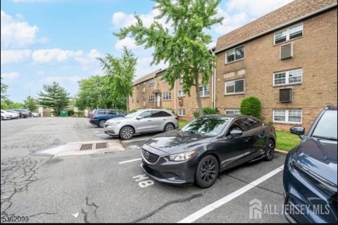 Condo For Sale - 392 College Drive<br/> Edison, NJ 08817