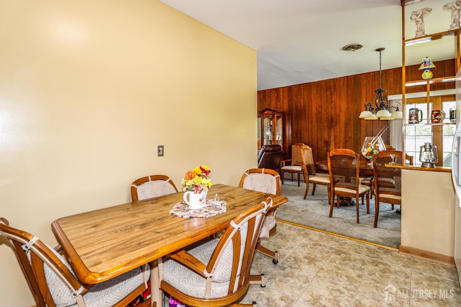 7 E 2nd Street, Port Reading, New Jersey image 16