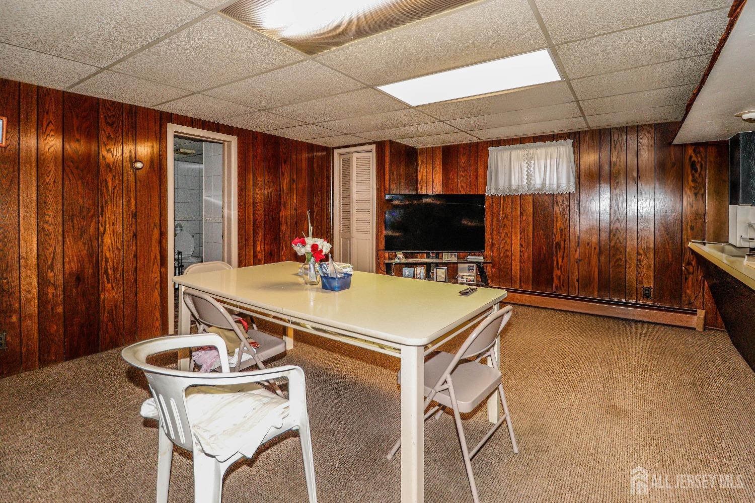 7 E 2nd Street, Port Reading, New Jersey image 23