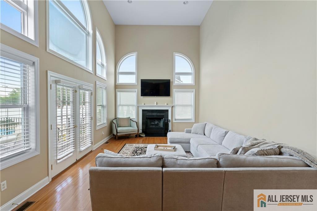 8 Adam Court, Monroe Township, New Jersey image 18