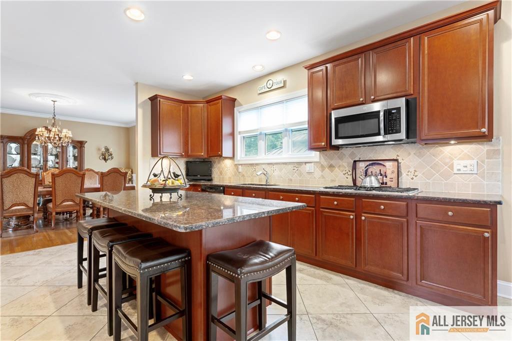 8 Adam Court, Monroe Township, New Jersey image 11