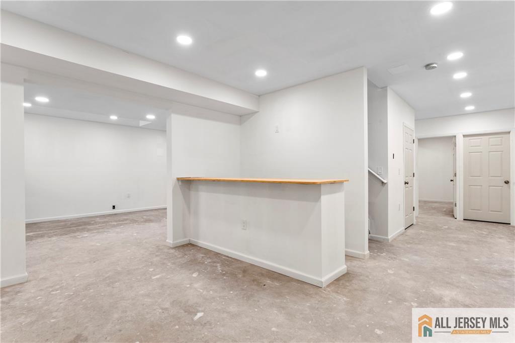 8 Adam Court, Monroe Township, New Jersey image 32