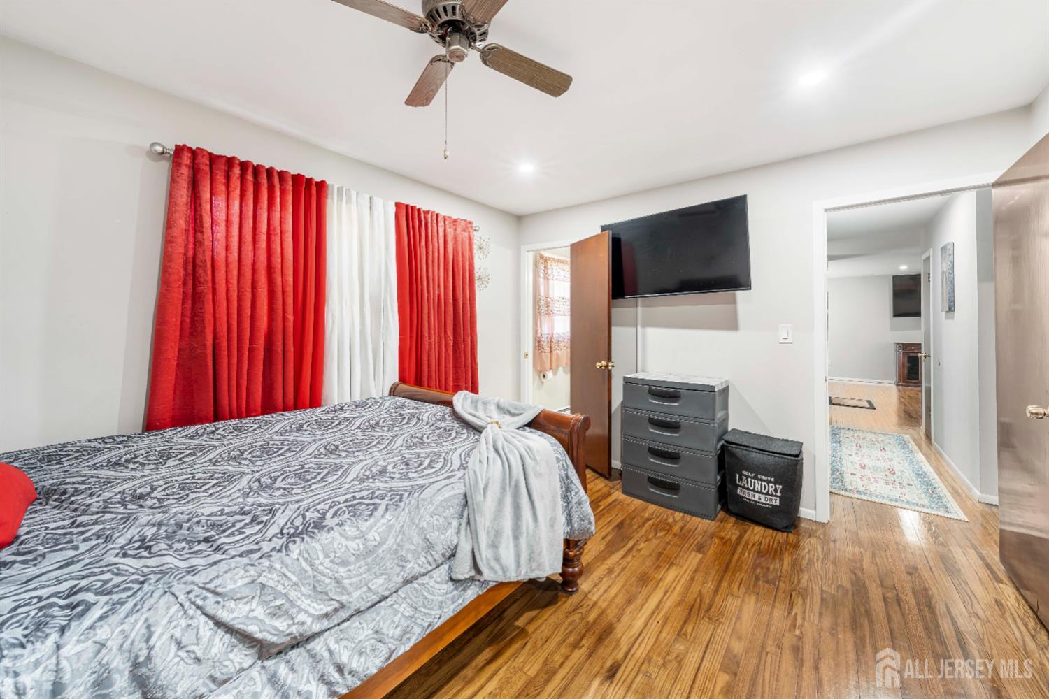 21 Coolidge Avenue, East Brunswick, New Jersey image 9