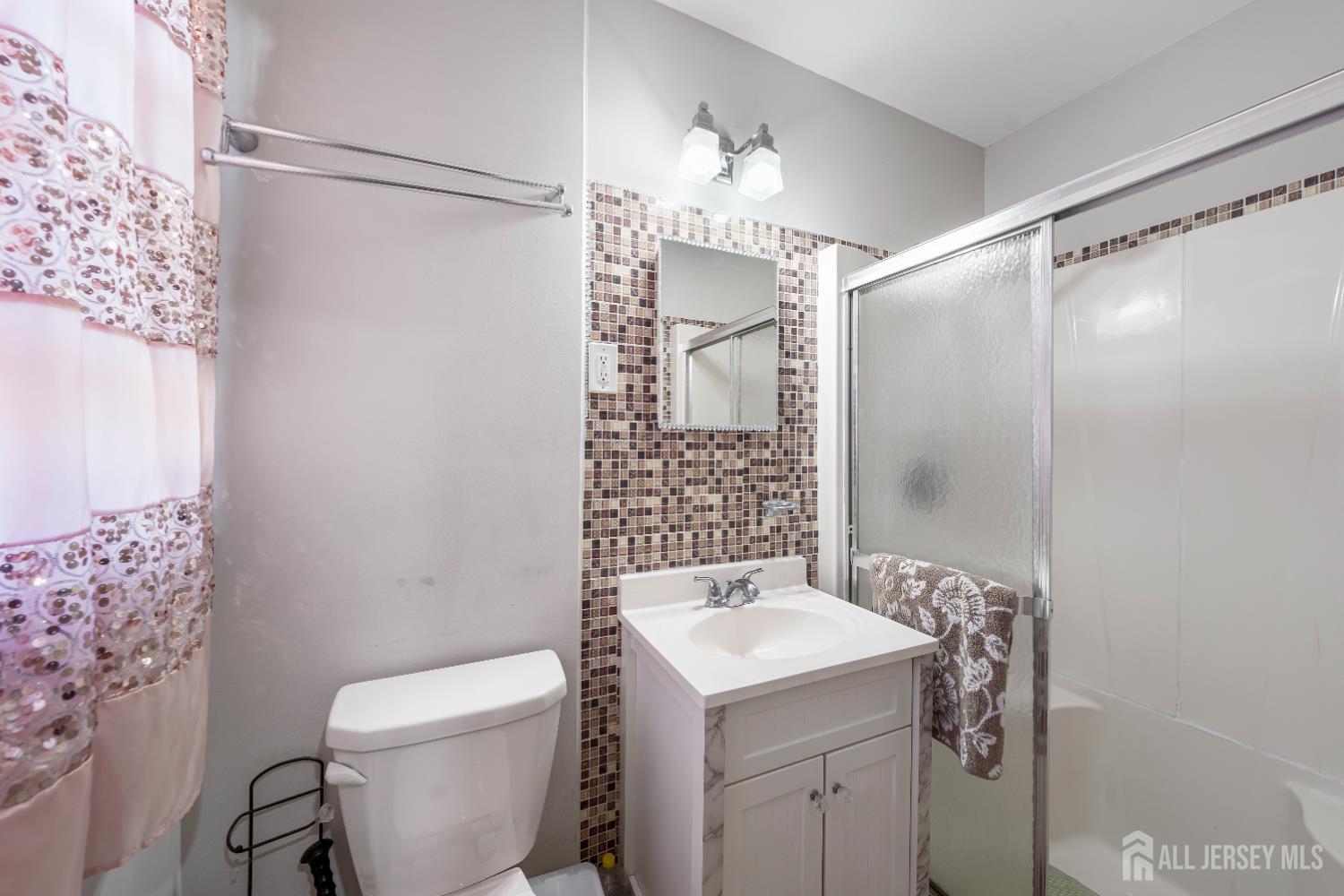 21 Coolidge Avenue, East Brunswick, New Jersey image 10