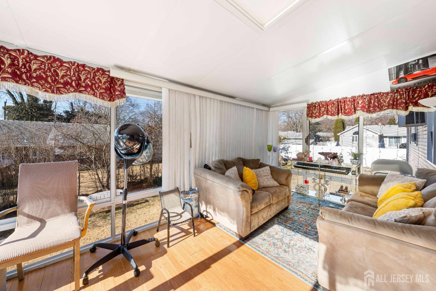 21 Coolidge Avenue, East Brunswick, New Jersey image 15
