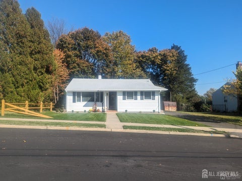 Homes For Rent - 6 Hillside Avenue<br/> Middlesex County, Jamesburg, NJ 08831