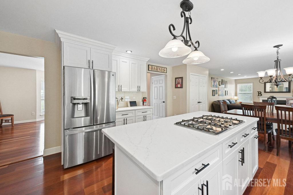 8 Sugar Pine Drive, Jackson, New Jersey image 11