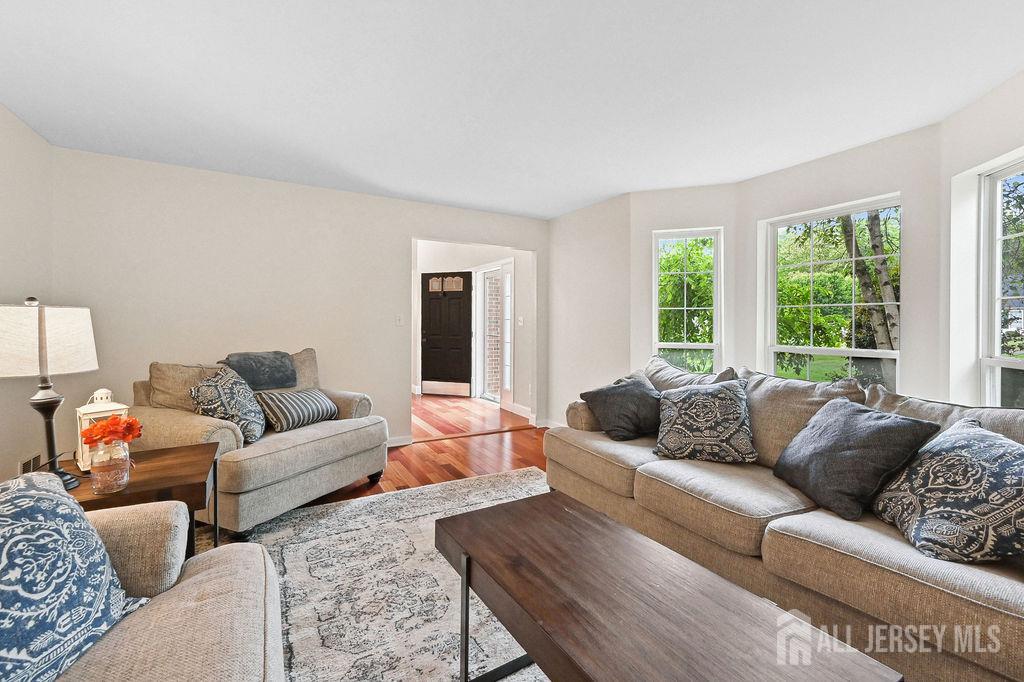 8 Sugar Pine Drive, Jackson, New Jersey image 2