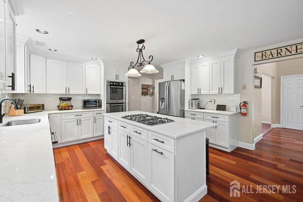 8 Sugar Pine Drive, Jackson, New Jersey image 10