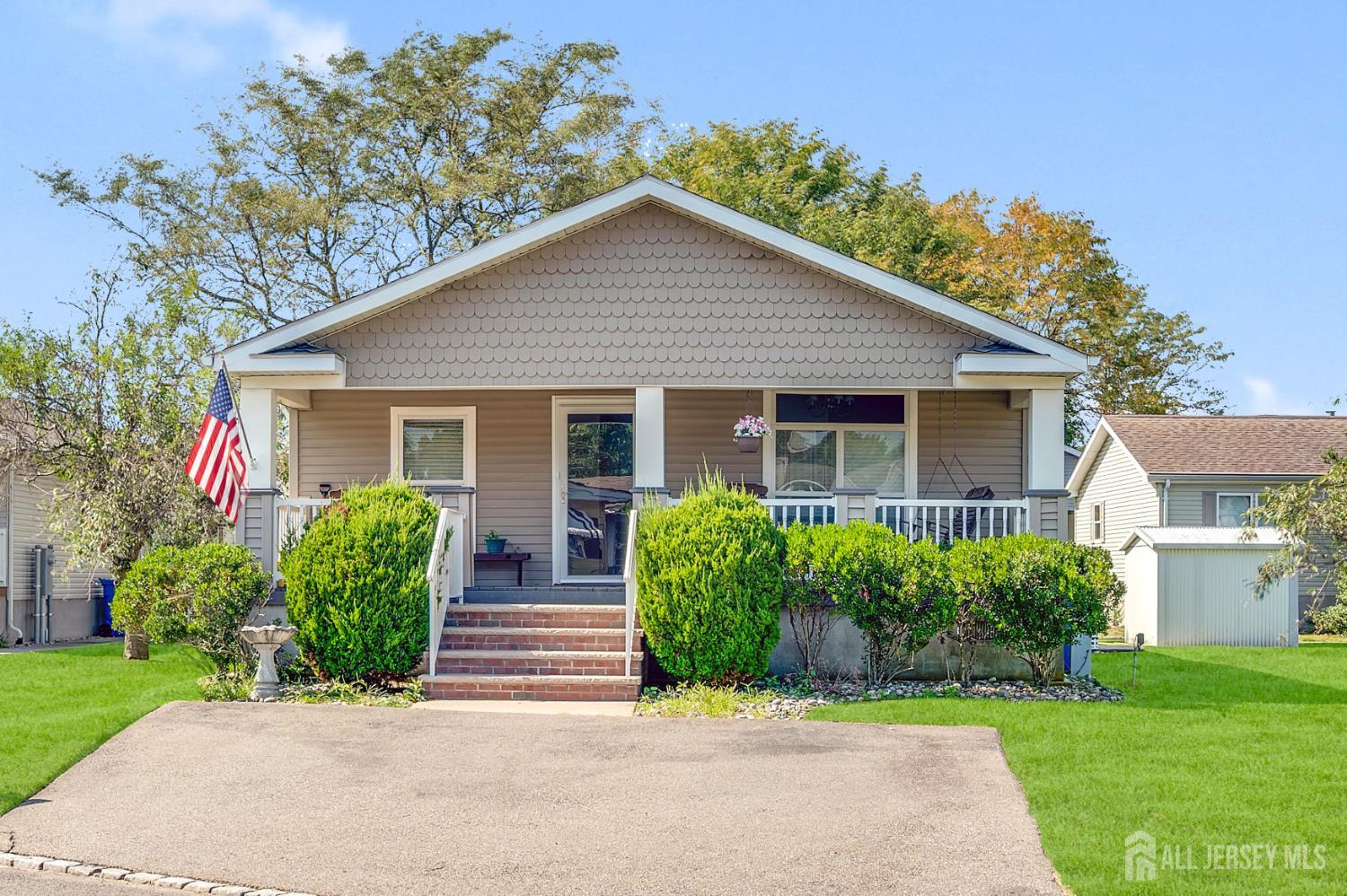 21 Sheryl Court - Photo 2