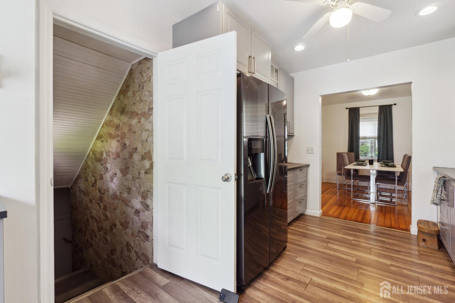 373 Rushmore Avenue, Piscataway, New Jersey image 27