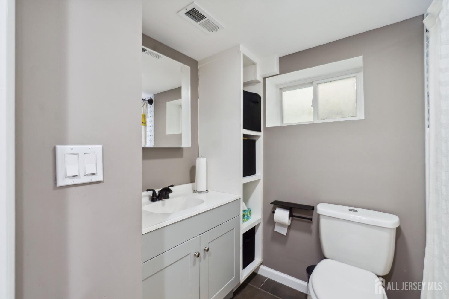 373 Rushmore Avenue, Piscataway, New Jersey image 32