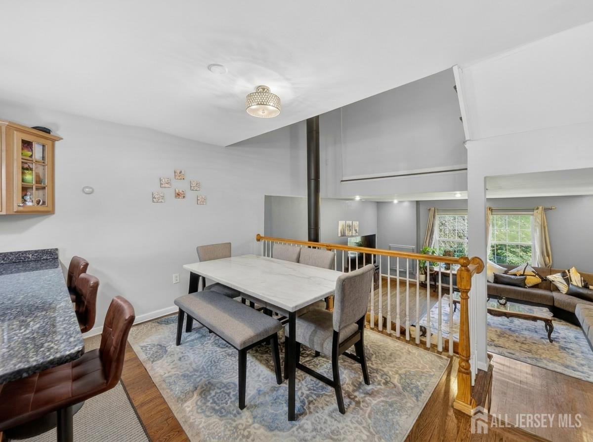 323 Gill Lane 10B