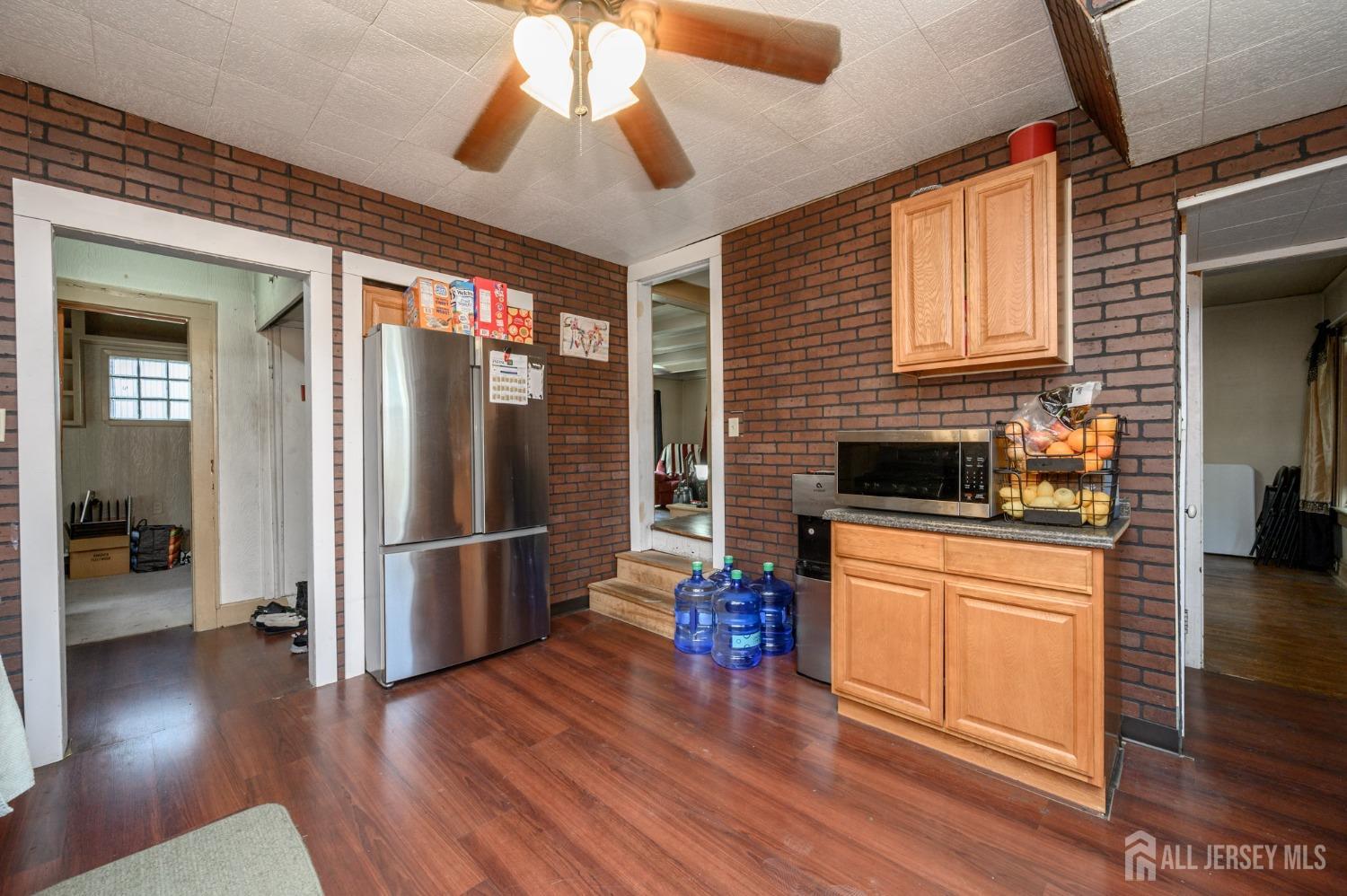 951-55 Myrtle Avenue, Plainfield, New Jersey image 15